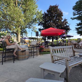 Shady Lane Cellars - Wineries Near Me - Suttons Bay, Michigan Shady Lane Cellars - Wineries Near Me - Suttons Bay, Michigan