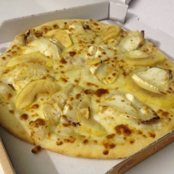 Redstar Pizza - Pizza du moment : pommes/magret séché/ mozarella/ chèvre/ miel *_* - Pizza Near Me - Toulouse, 31 Redstar Pizza - Pizza du moment : pommes/magret séché/ mozarella/ chèvre/ miel *_* - Pizza Near Me - Toulouse, 31