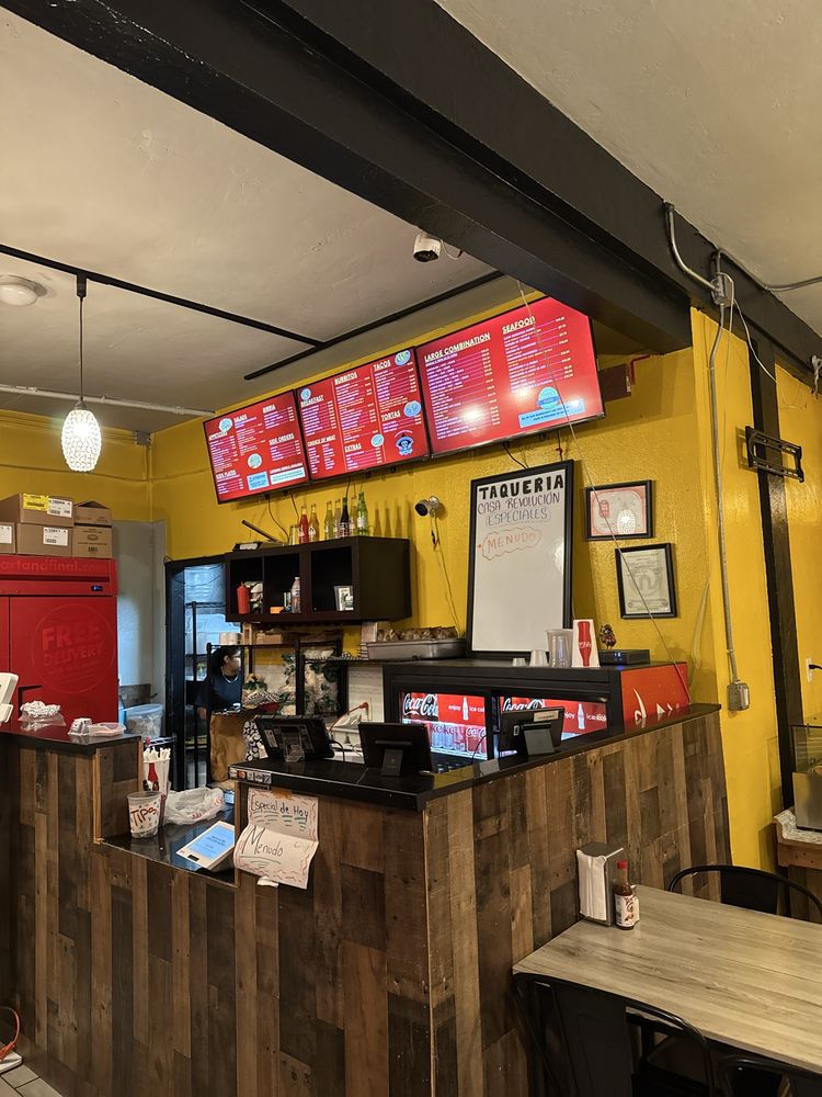 Casa Revolucion Taqueria