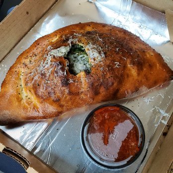Sauce on the Side - Garden with house red sauce - Italian Near Me - Carmel, Indiana