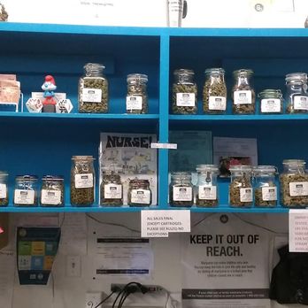 PAPA's Dispensary - 28 Strains of Flower - Cannabis Dispensaries Near Me - Cave Junction, Oregon PAPA's Dispensary - 28 Strains of Flower - Cannabis Dispensaries Near Me - Cave Junction, Oregon