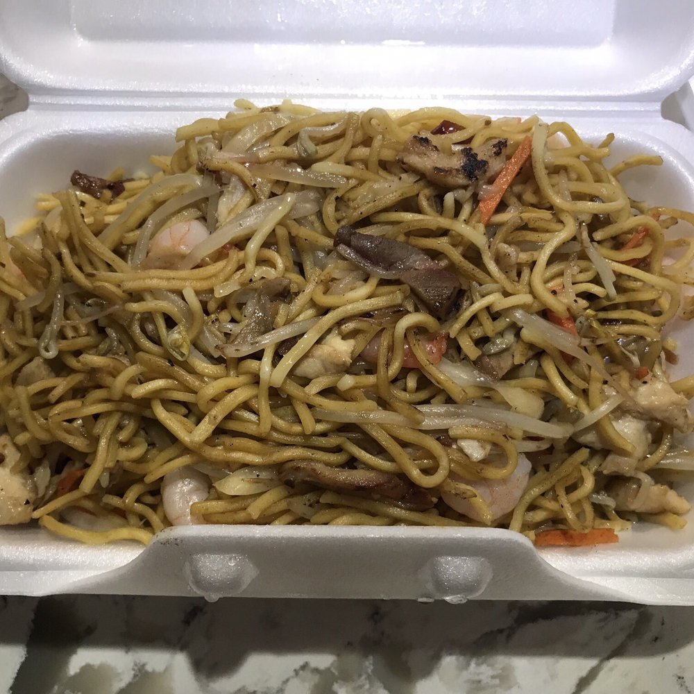 Main Choice Chinese Restaurant - Special chow mein ($12.95) - Chinese Near Me - Surrey, British Columbia Main Choice Chinese Restaurant - Special chow mein ($12.95) - Chinese Near Me - Surrey, British Columbia