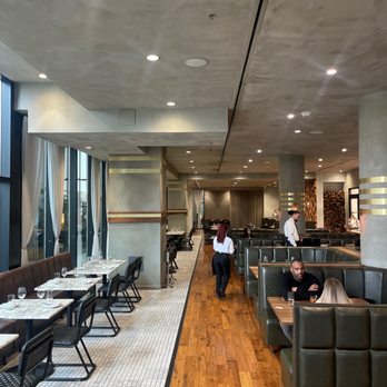 Echo & Rig - Seating area - Steakhouses Near Me - Sacramento, California