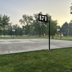 Ideal Beach Resort - Basketball