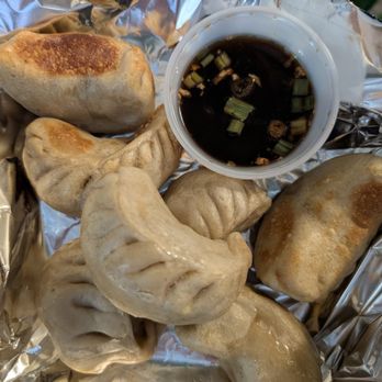 San Ho Chinese Kitchen - Steamed dumplings with dipping sauce - Chinese Near Me - Norwich, New York San Ho Chinese Kitchen - Steamed dumplings with dipping sauce - Chinese Near Me - Norwich, New York