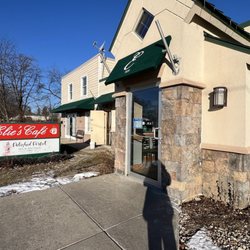 Elie's Cafe - Front entry