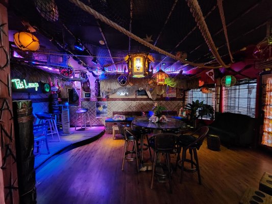 High Roller Tiki Lounge by null