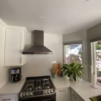 Elite Custom Cabinetry - Hood added. Counter to ceiling quartz backsplash - Cabinetry Near Me - Fairfield, California Elite Custom Cabinetry - Hood added. Counter to ceiling quartz backsplash - Cabinetry Near Me - Fairfield, California
