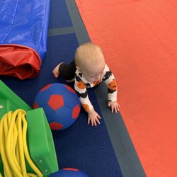 The Little Gym of Vancouver - Big balls, little balls and bubbles! Who could ask for more?!