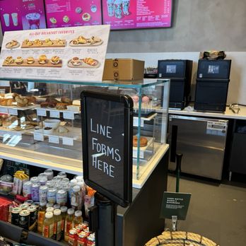 Starbucks - Coffee & Tea Near Me - Stafford, Virginia Starbucks - Coffee & Tea Near Me - Stafford, Virginia