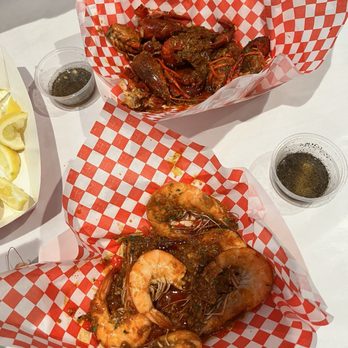 Boil Daddy - 1/2 pound crawfish and shrimp - Cajun/Creole Near Me - Garden Grove, California Boil Daddy - 1/2 pound crawfish and shrimp - Cajun/Creole Near Me - Garden Grove, California