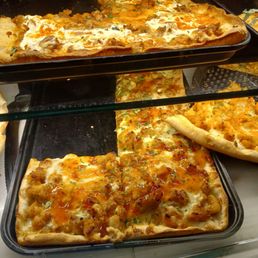 Chicken Thai pizza Chicken Thai pizza