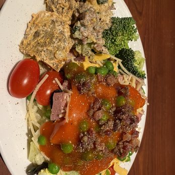 Ruby Tuesday - we did make ourselves ok salads - American Near Me - Lisbon, Connecticut Ruby Tuesday - we did make ourselves ok salads - American Near Me - Lisbon, Connecticut