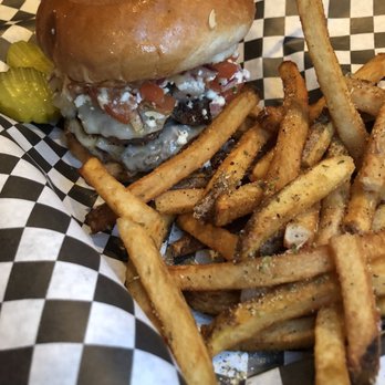Greystone Pub - Zeus burger - Pubs Near Me - Charlotte, North Carolina