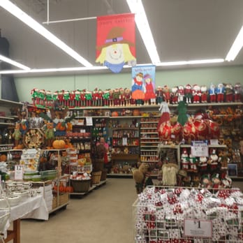 Christmas Tree Shops - Christmas Trees Near Me - Fayetteville, North Carolina