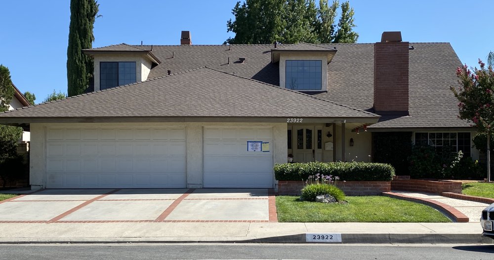 Slide of Everlast Roofing and Gutters