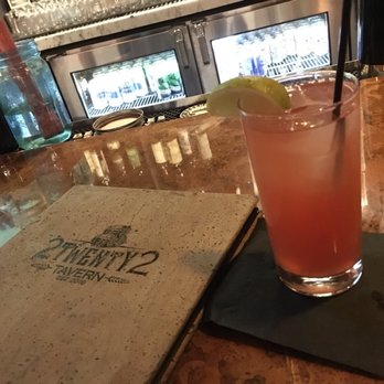 2Twenty2 Tavern - Cocktail Bars Near Me - Chicago, Illinois