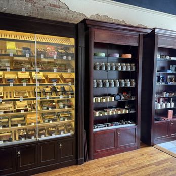Casablanca Cigar Bar - Cigars and pipe tobacco - Tobacco Shops Near Me - Hendersonville, North Carolina Casablanca Cigar Bar - Cigars and pipe tobacco - Tobacco Shops Near Me - Hendersonville, North Carolina