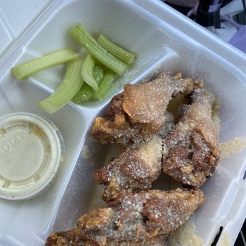 Chex Grill - Garlic Parm Wings - New American Near Me - Charlotte, North Carolina