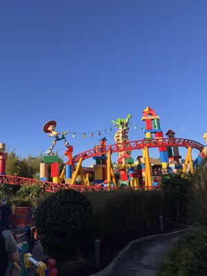 Slinky Dog Dash by null