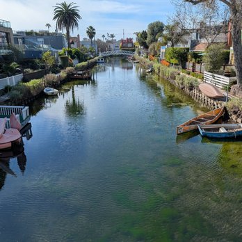 Venice Canals - Canal - Landmarks & Historical Buildings Near Me - Venice, California