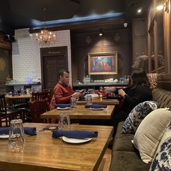 Oda Mediterranean Cuisine - Dining room