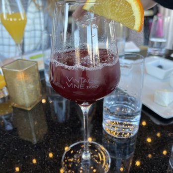 Vintage Vine 100 - Red apple Sangria - Wine Bars Near Me - Franklin, Tennessee Vintage Vine 100 - Red apple Sangria - Wine Bars Near Me - Franklin, Tennessee