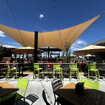 Chicken N Pickle - Outdoor area - Pickleball Near Me - Glendale, Arizona