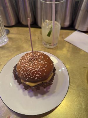 Bar Margaret by null