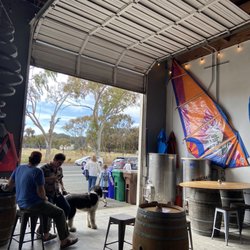 Windchaser Wine - Tasting room