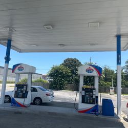 Circle D Food Mart 5