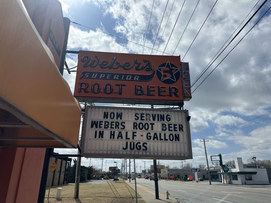 Weber's Superior Root Beer Drive-in by null