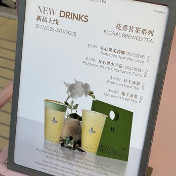 Molly Tea - New floral brewed tea series - Bubble Tea Near Me - Brooklyn, New York