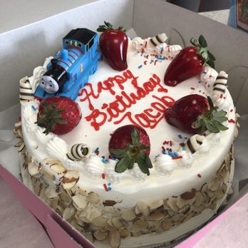 Carmen's Bakery - Bakeries Near Me - La Habra, California