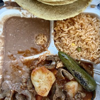 Carnival Supermarket - Bistec /beef steak ranchero con papas w grilled jalapeño, lard refried beans, red rice, fresh daily handmade corn tortillas (no seed oils) - Grocery Near Me - San Diego, California