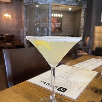 Table 32 - Lemon Drop - New American Near Me - Sioux City, Iowa
