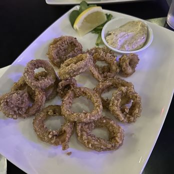 W Burger Bar - Calamari - Burgers Near Me - Toronto, Ontario