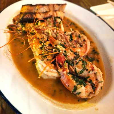 Unidos Restaurant & Wine Bar by null