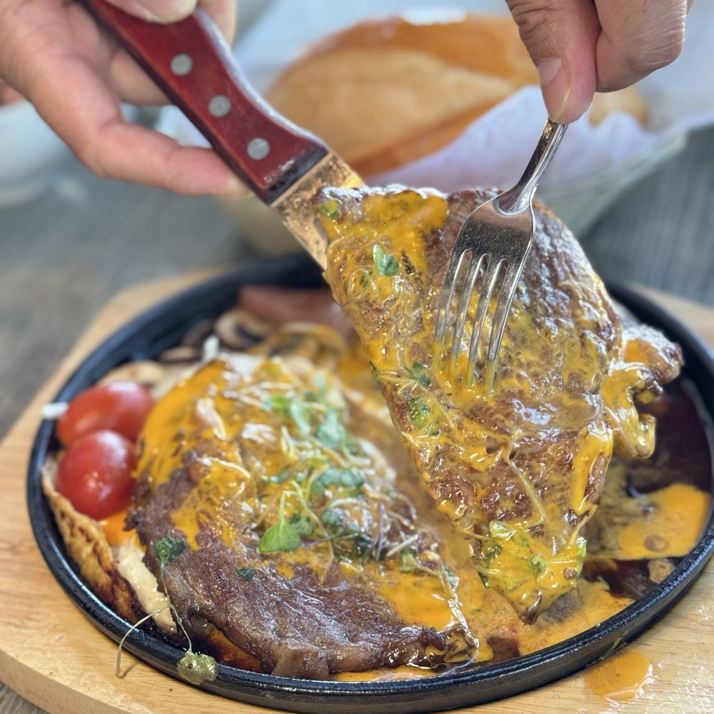 Den Da Coffee & Tea Restaurant - Coffee & Tea Near Me - Westminster, California Den Da Coffee & Tea Restaurant - Coffee & Tea Near Me - Westminster, California