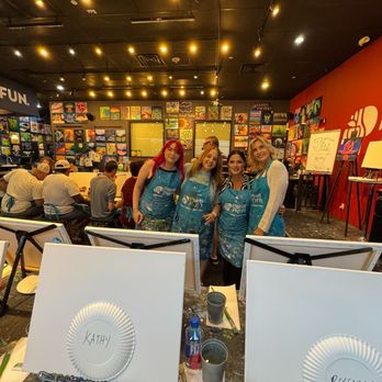 Pinot's Palette - Paint & Sip Near Me - Las Vegas, Nevada Pinot's Palette - Paint & Sip Near Me - Las Vegas, Nevada