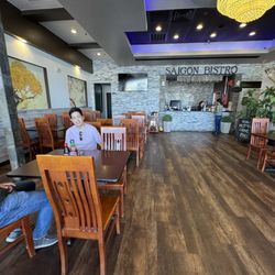 Saigon Bistro