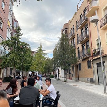 El Cocodrilo - Terraza - Spanish Near Me - Madrid, M