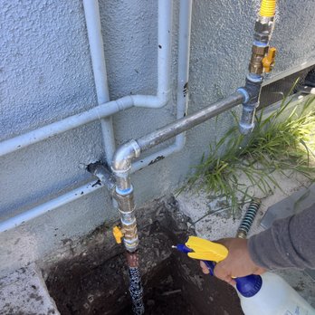 JB Plumbing & Rooter - Testing for leaks after a new gas pipe installation - Plumbing Near Me JB Plumbing & Rooter - Testing for leaks after a new gas pipe installation - Plumbing Near Me