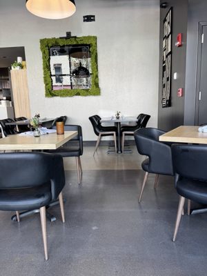 BlackSheep Pizza & Cocktails by null