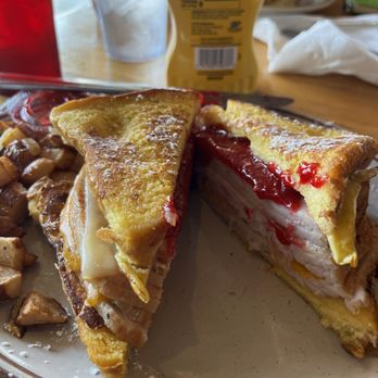 Tim's Kitchen - Tacoma - Monte Cristo - American Near Me - Tacoma, Washington Tim's Kitchen - Tacoma - Monte Cristo - American Near Me - Tacoma, Washington