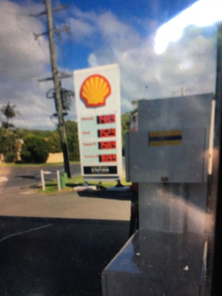 THE STATION GROCER Updated May 2024 4448 Byron Bay Rd, Lennox Head New South Wales