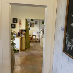 Salado Winery & Salado Wine Seller - Inside
