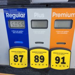 Walapai Market - 24 hour 76 Fuel
