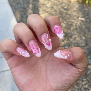 Golden Nails Spa - Nail Salons Near Me - Tempe, Arizona