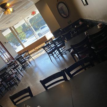 Pirrone's Pizzeria - Pizza Near Me - Florissant, Missouri Pirrone's Pizzeria - Pizza Near Me - Florissant, Missouri